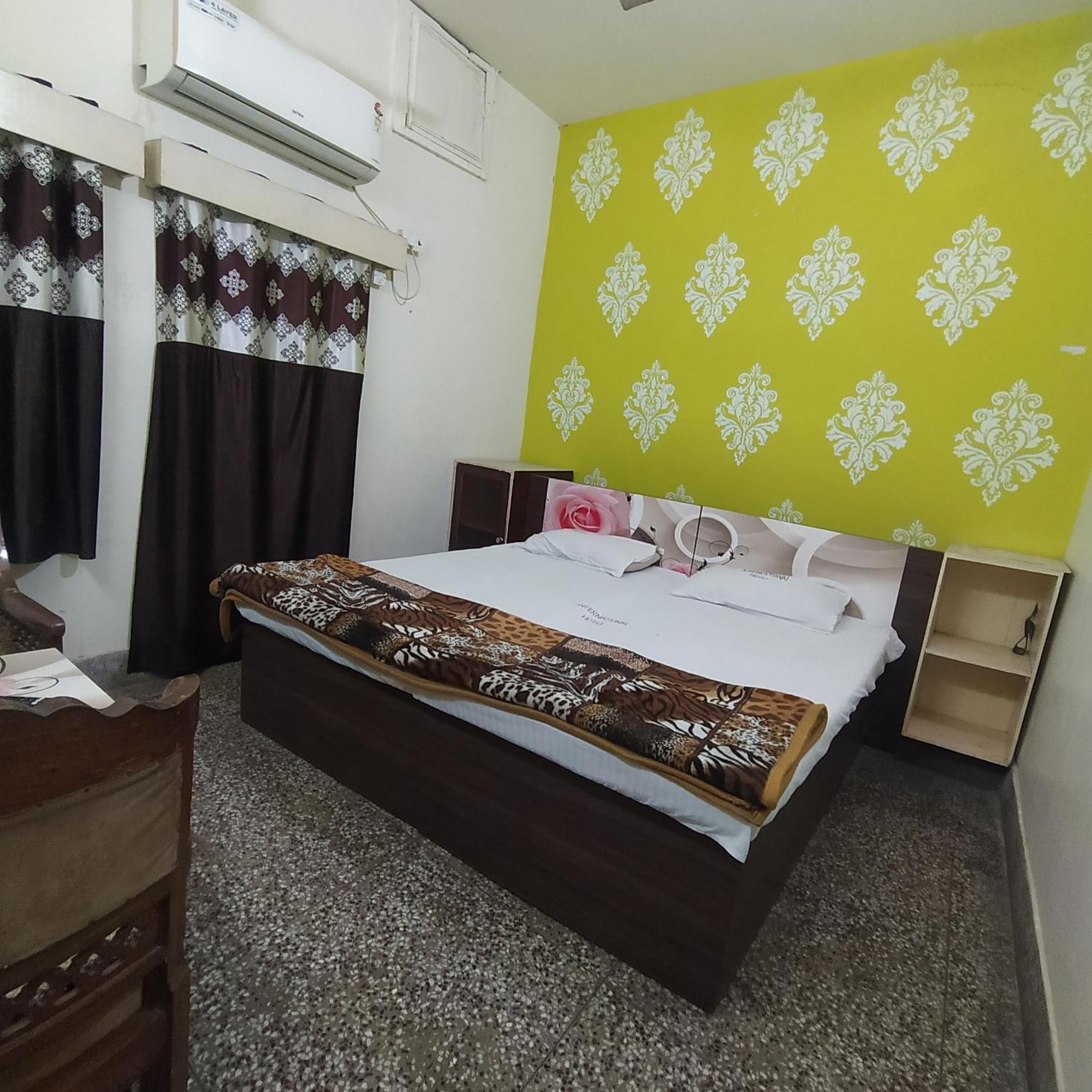International Hotel In Gorakhpur Eksteriør bilde