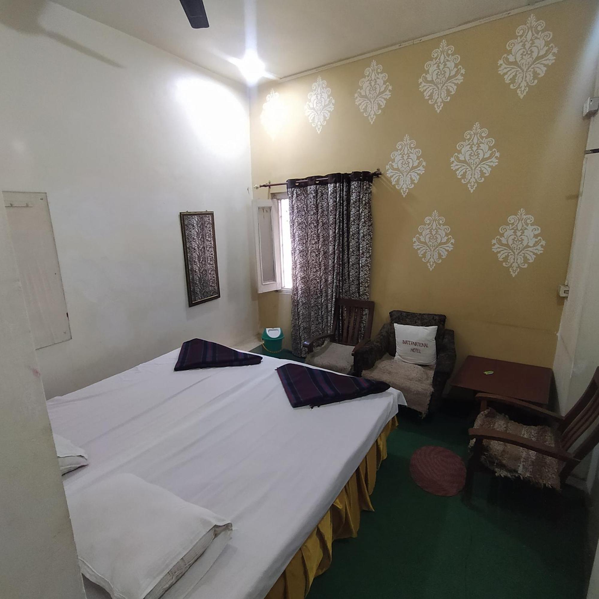 International Hotel In Gorakhpur Eksteriør bilde