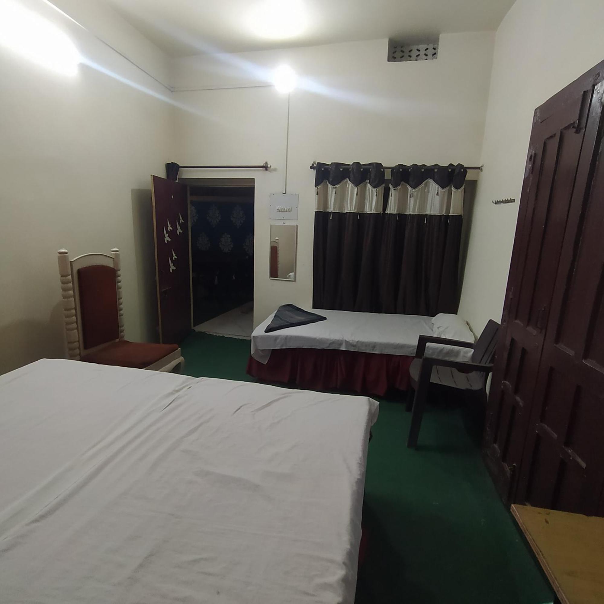 International Hotel In Gorakhpur Eksteriør bilde